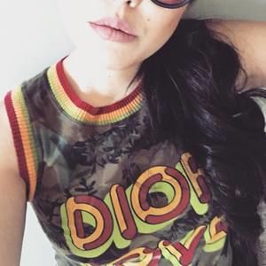 Meet your Posher, Candy